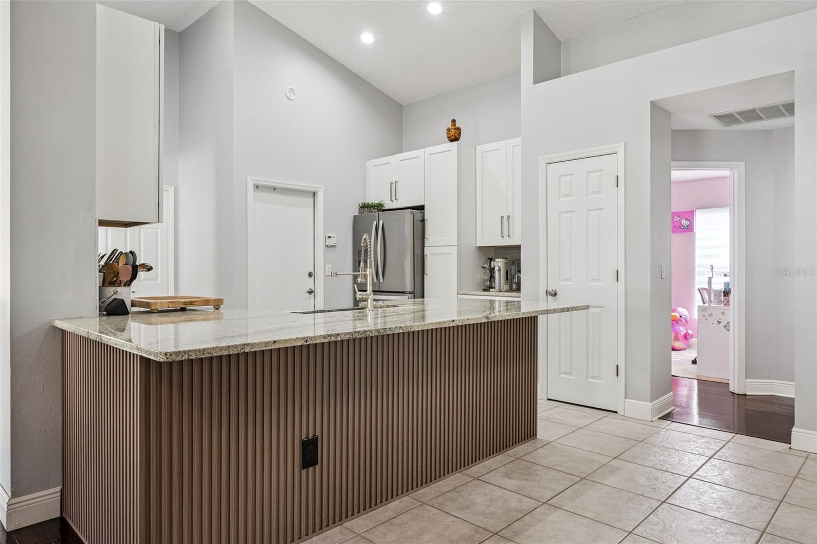 8128 WOODSWORTH DR, ORLANDO, FL, 32817