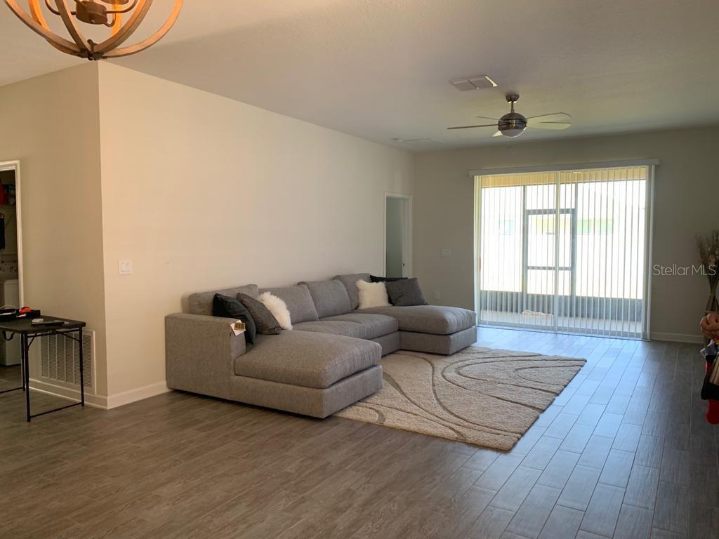 9848 LOBLOLLY WOODS DR, ORLANDO, FL, 32832