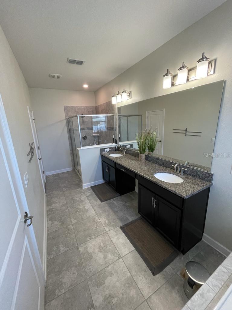 9848 LOBLOLLY WOODS DR, ORLANDO, FL, 32832