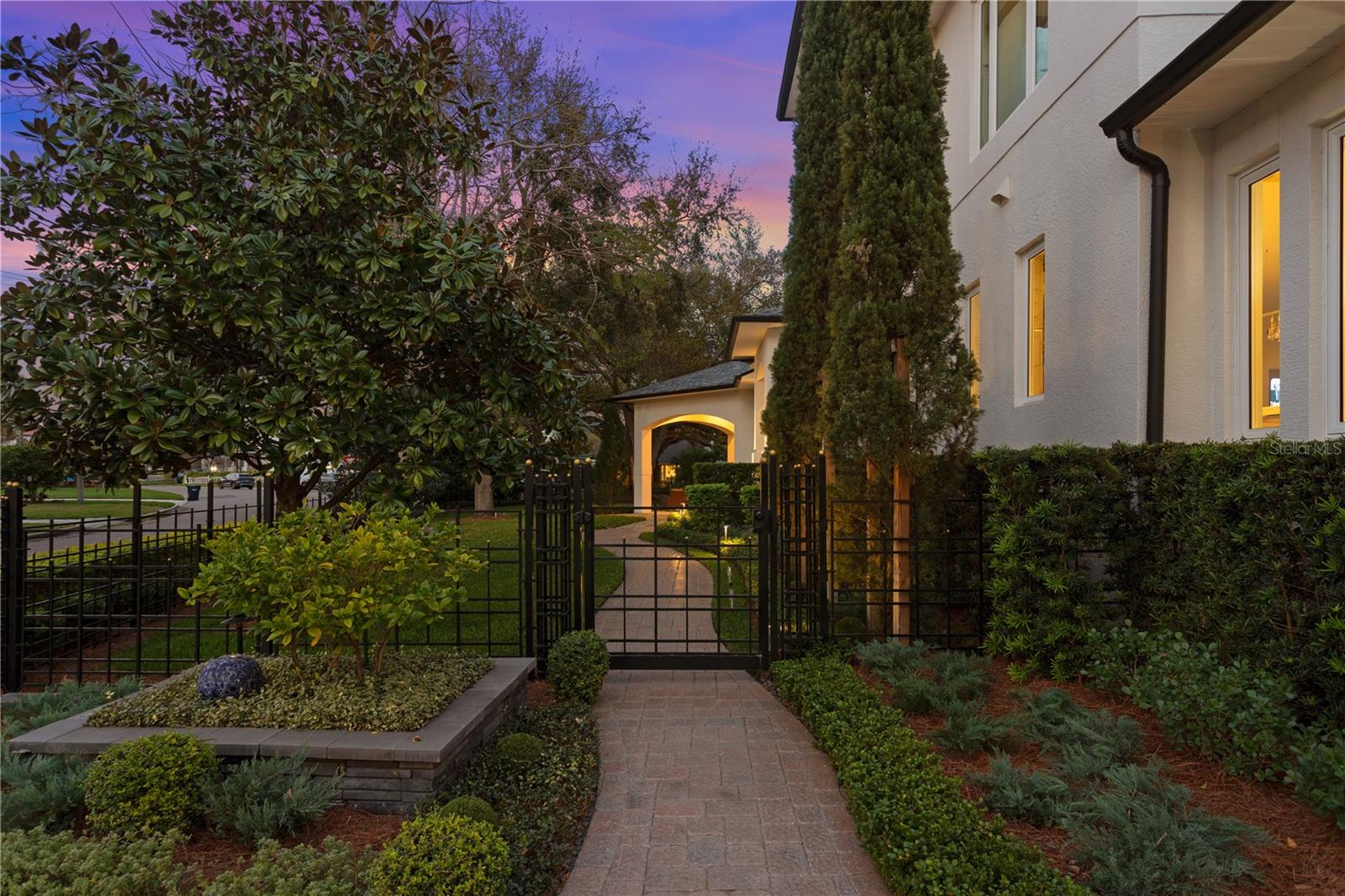 616 MARMORA AVE, TAMPA, FL, 33606