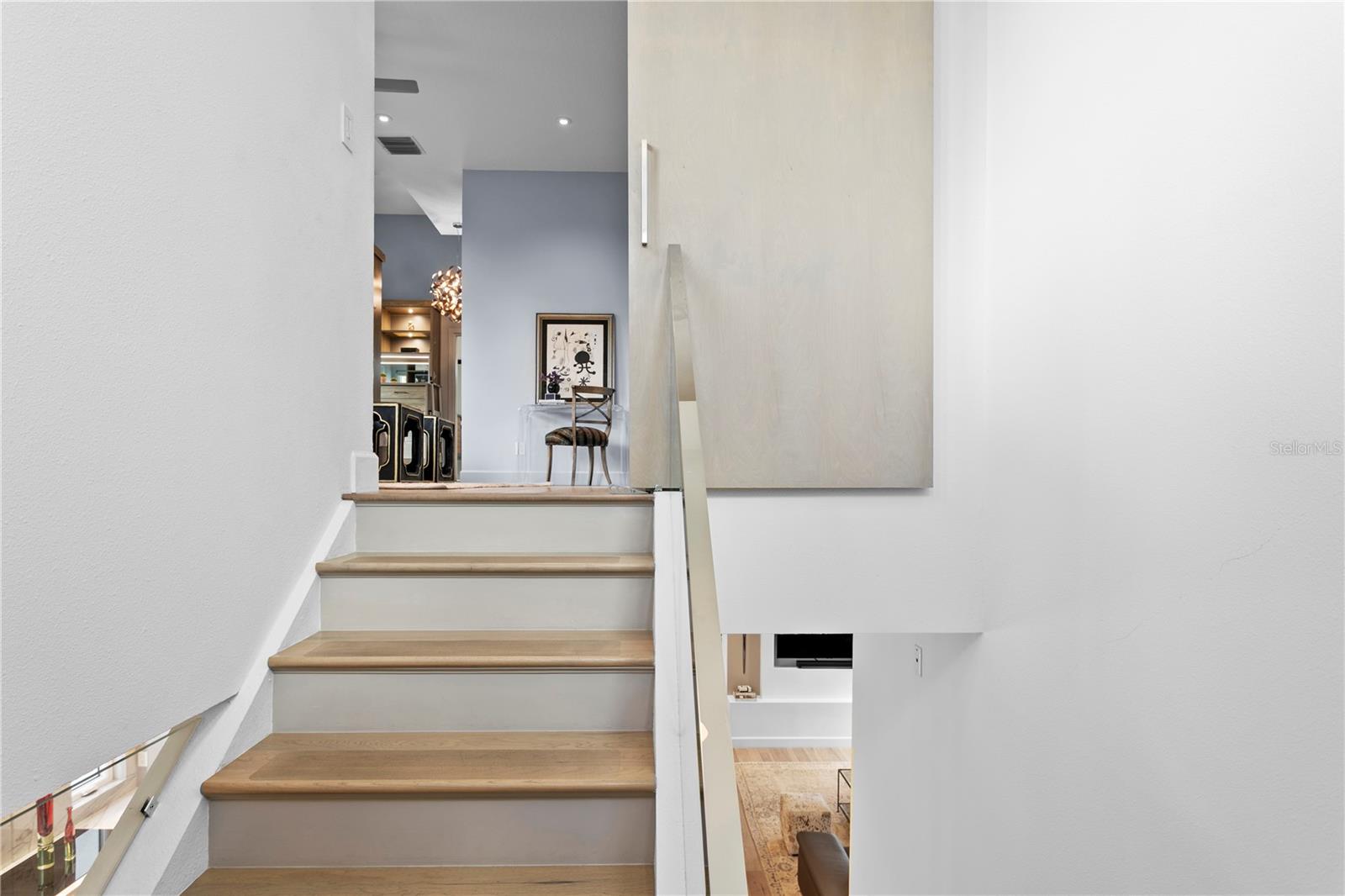 616 MARMORA AVE, TAMPA, FL, 33606