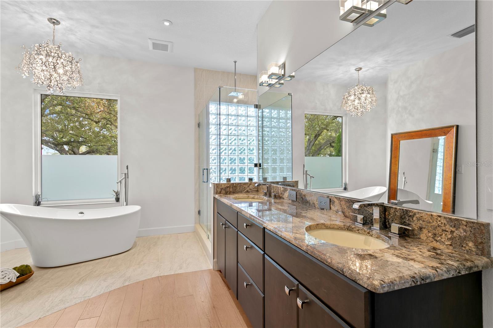 616 MARMORA AVE, TAMPA, FL, 33606