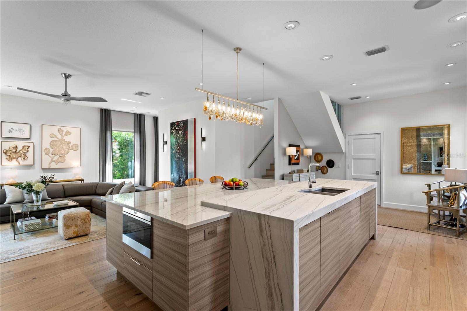 616 MARMORA AVE, TAMPA, FL, 33606