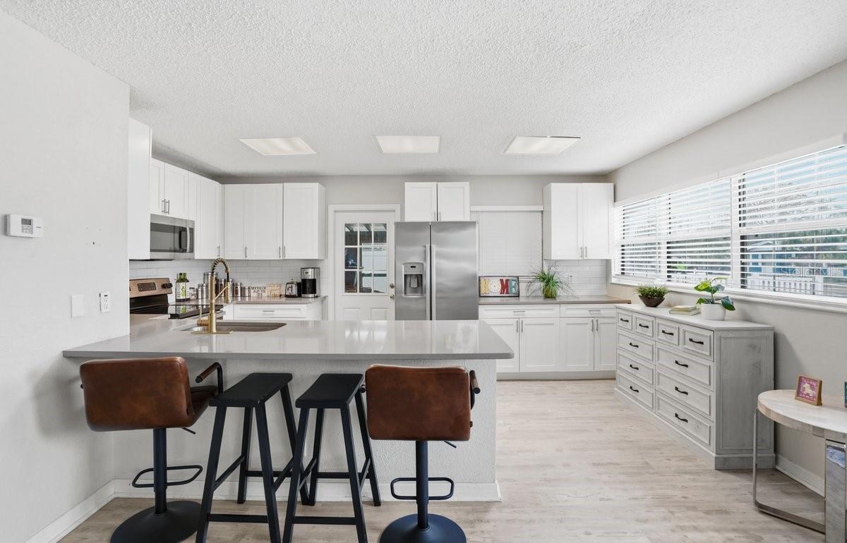 4424 W VARN AVE, TAMPA, FL, 33616