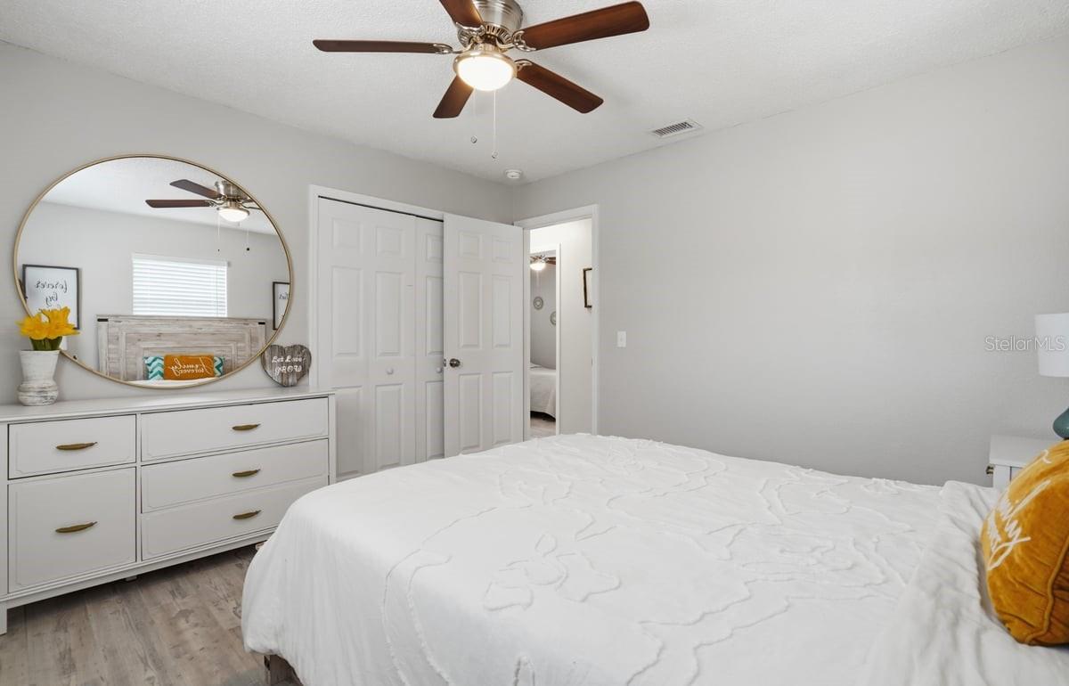 4424 W VARN AVE, TAMPA, FL, 33616