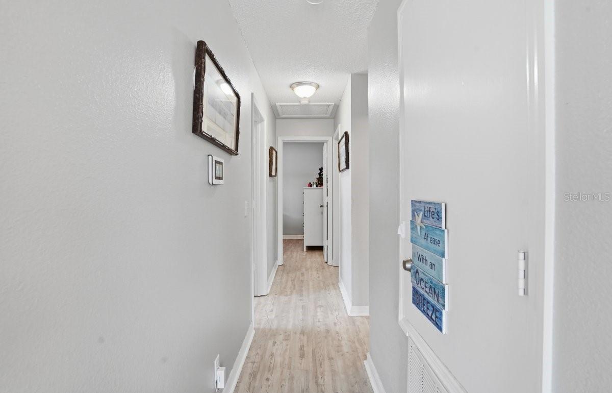 4424 W VARN AVE, TAMPA, FL, 33616