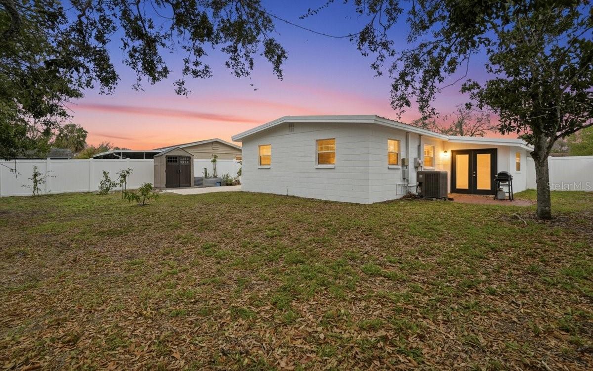 4424 W VARN AVE, TAMPA, FL, 33616