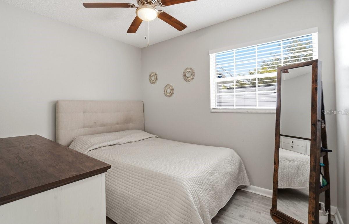 4424 W VARN AVE, TAMPA, FL, 33616