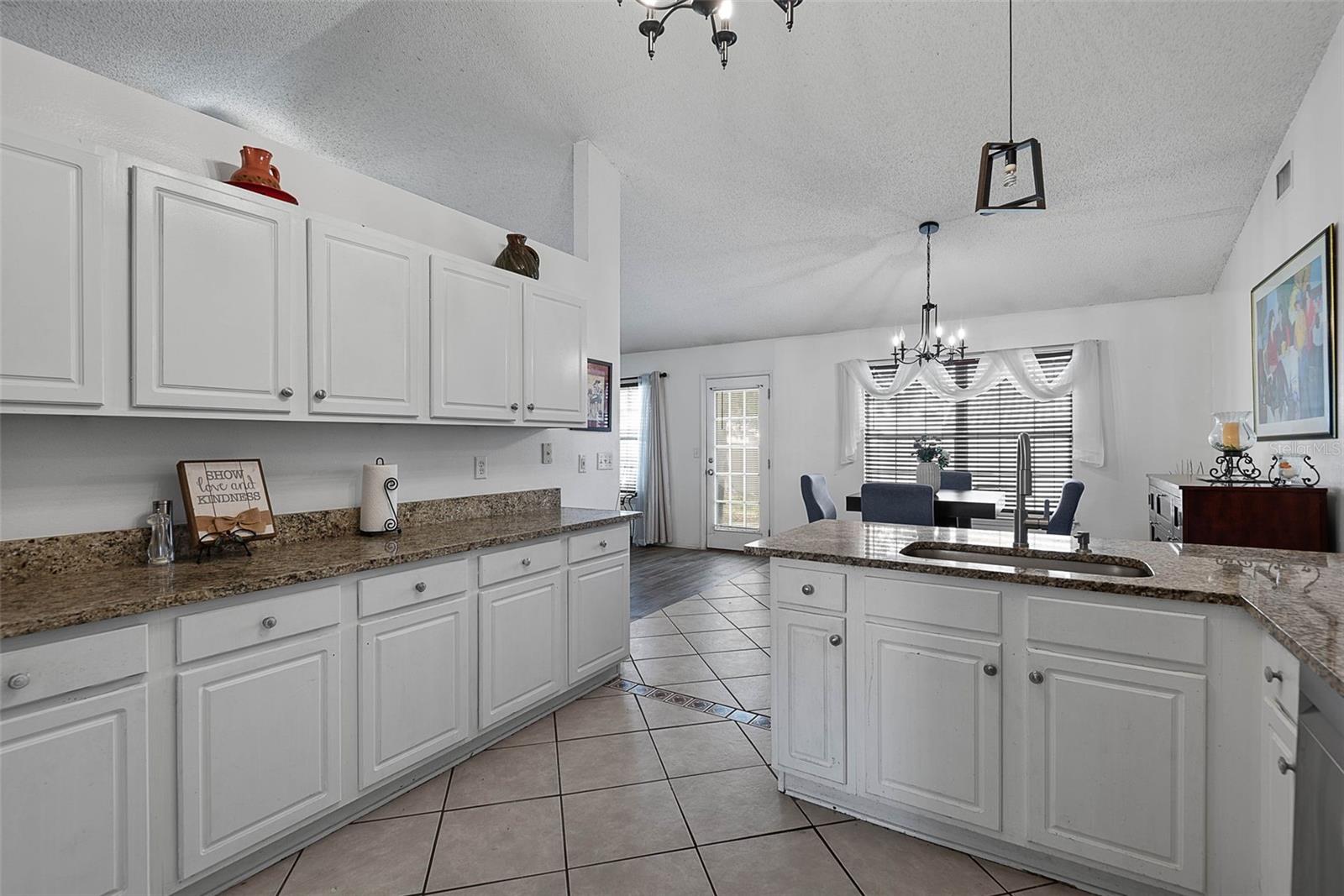 31 WESTMORELAND DR, PALM COAST, FL, 32164