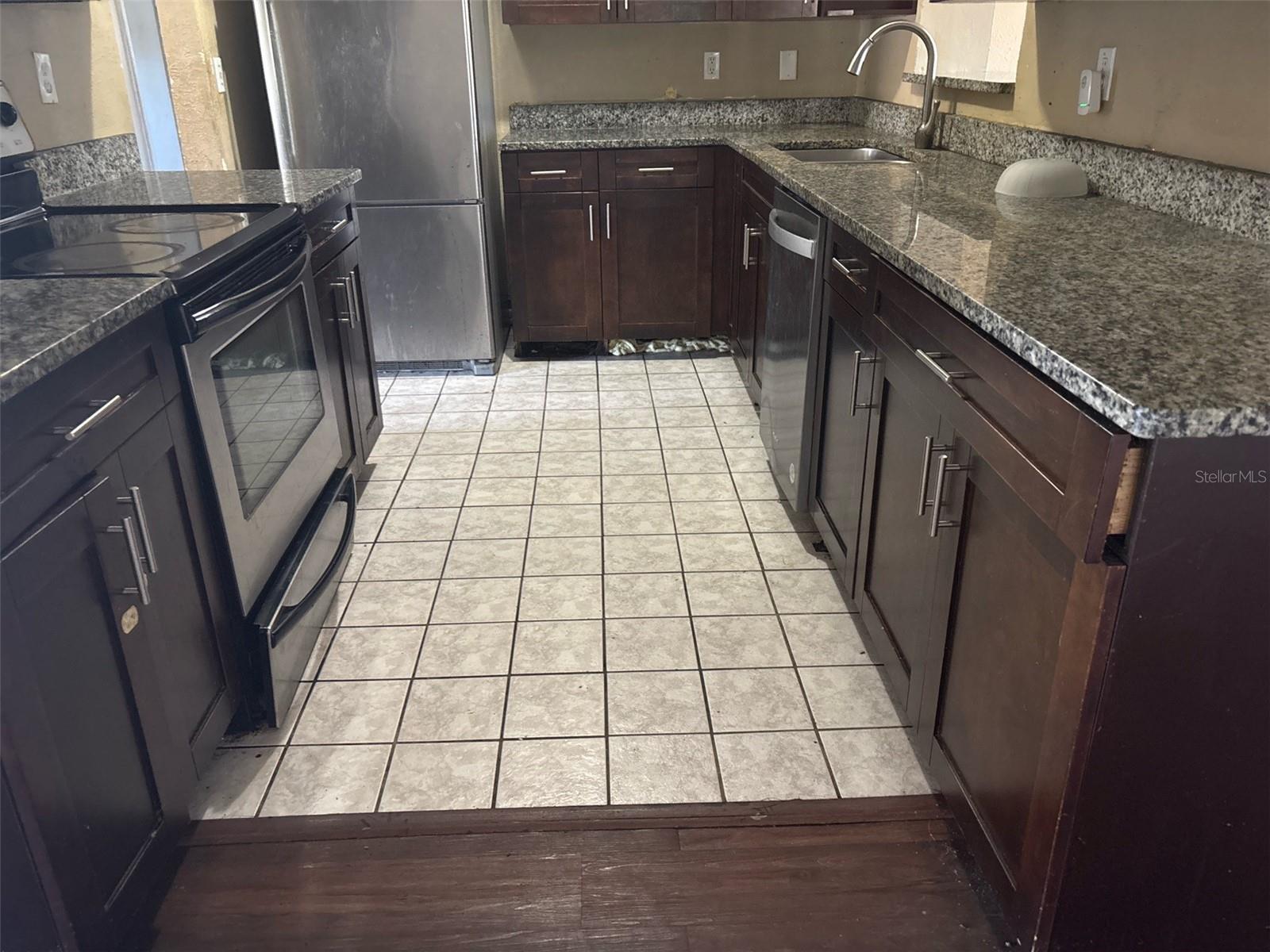 11114 N DIXON AVE, TAMPA, FL, 33612