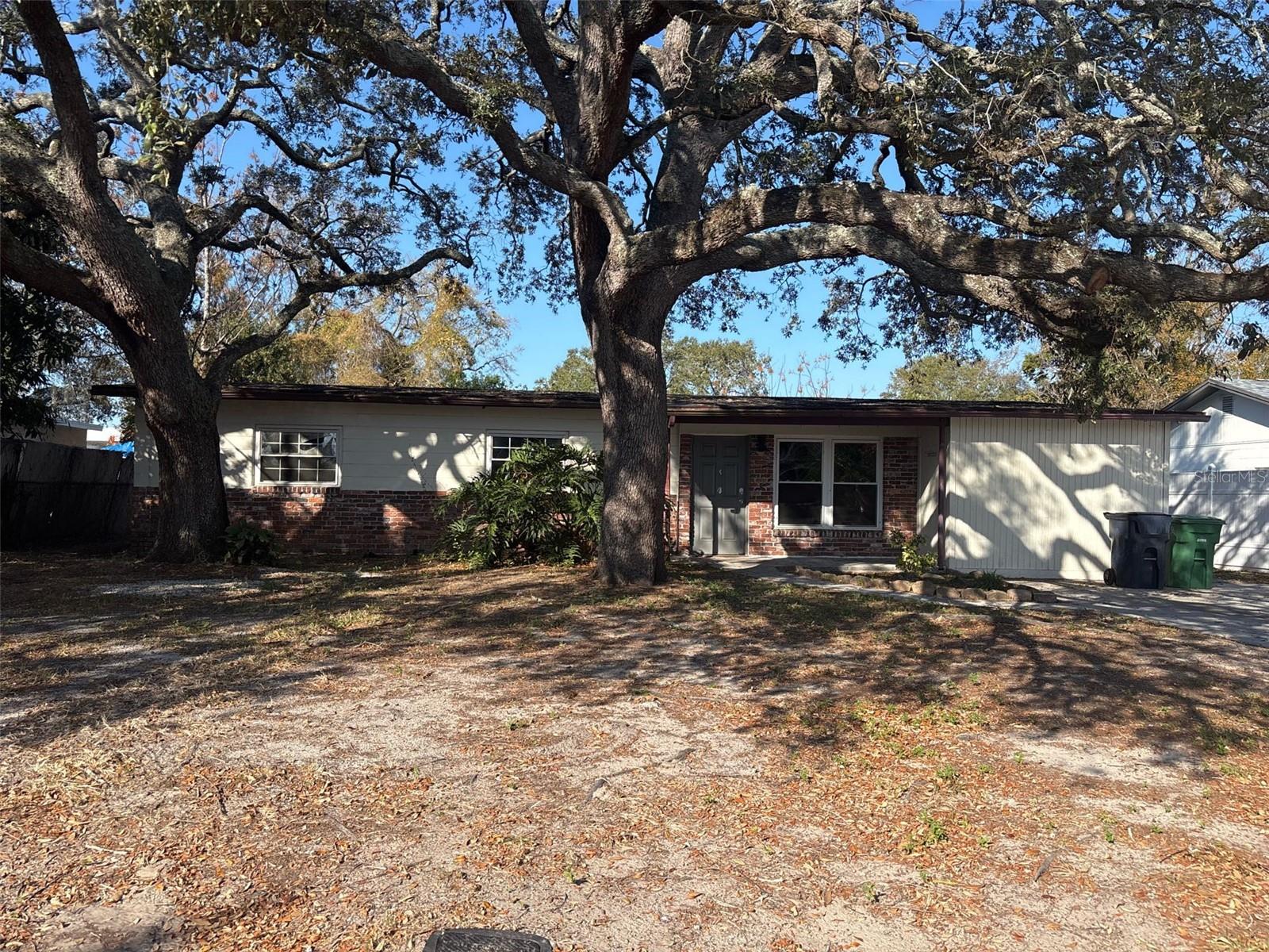 11114 N DIXON AVE, TAMPA, FL, 33612