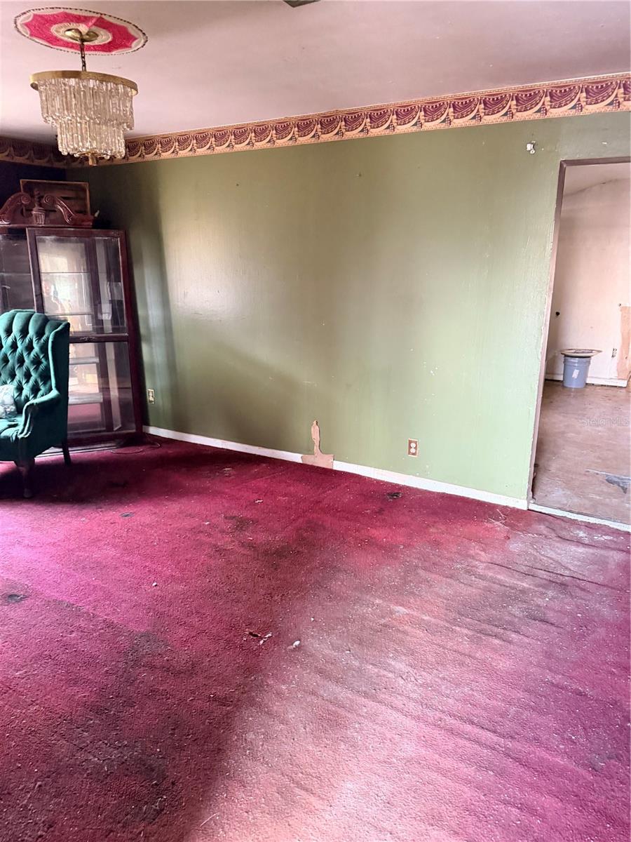 P4937994 Property Photo