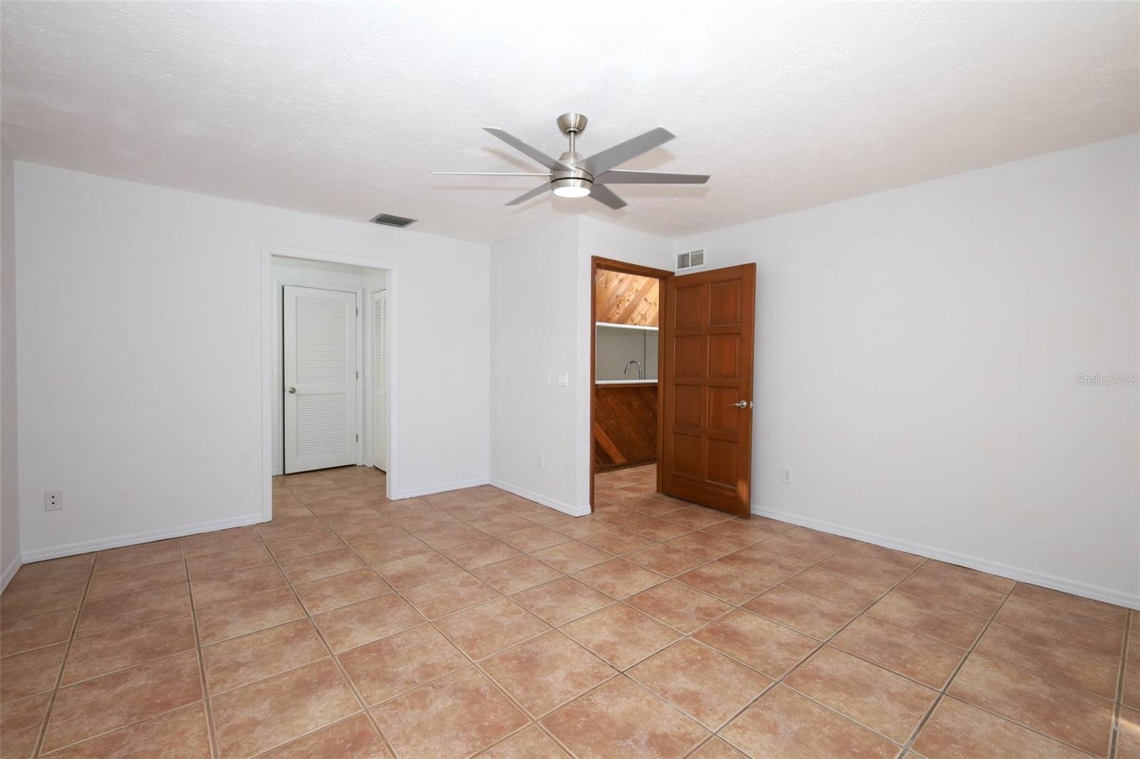 1325 INDIAN ROCK CT, DELTONA, FL, 32725