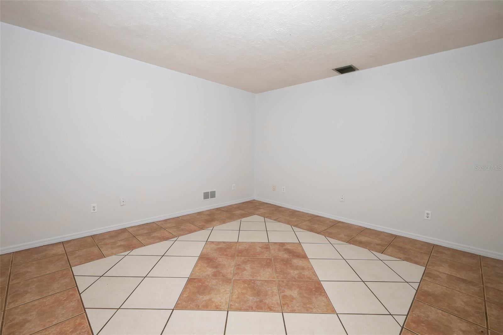 1325 INDIAN ROCK CT, DELTONA, FL, 32725