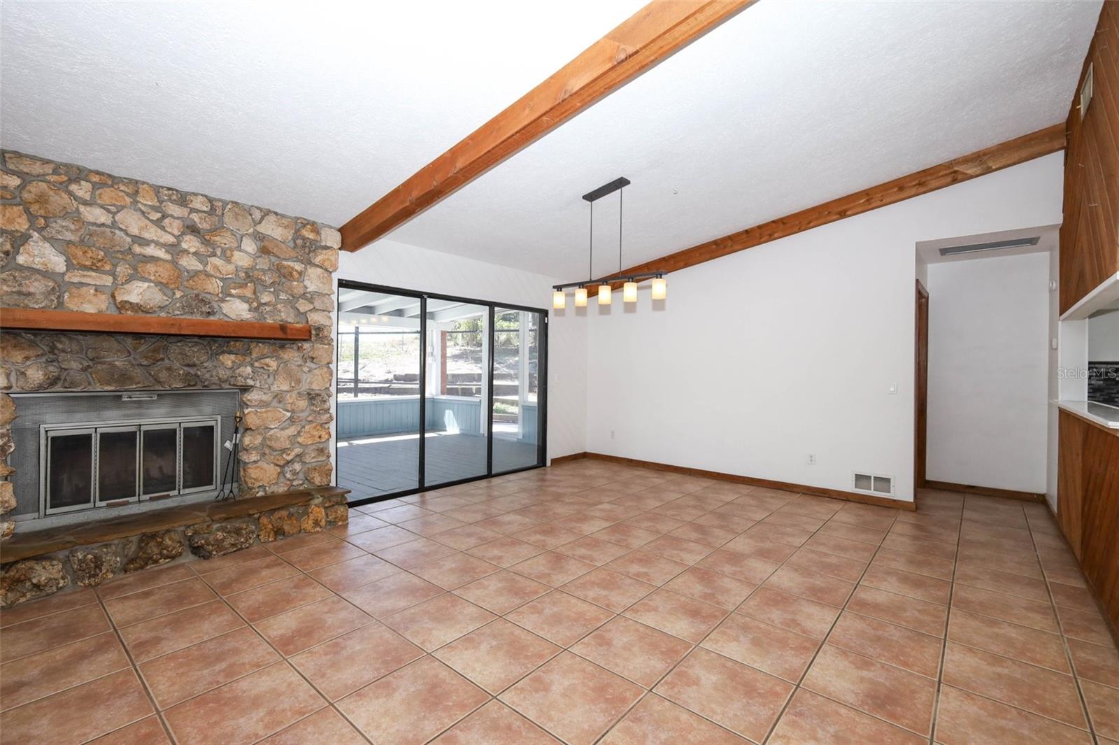 1325 INDIAN ROCK CT, DELTONA, FL, 32725