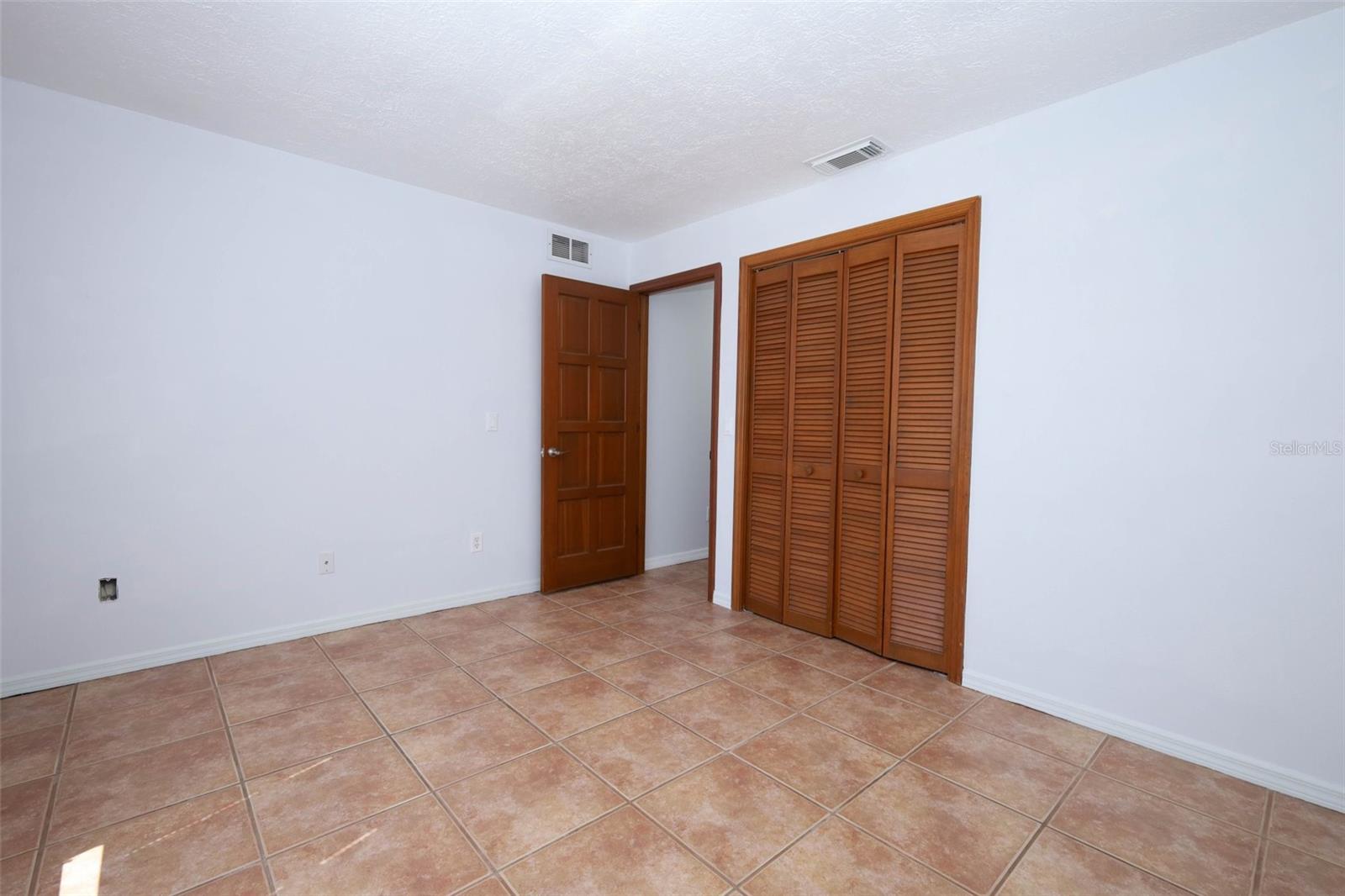 1325 INDIAN ROCK CT, DELTONA, FL, 32725