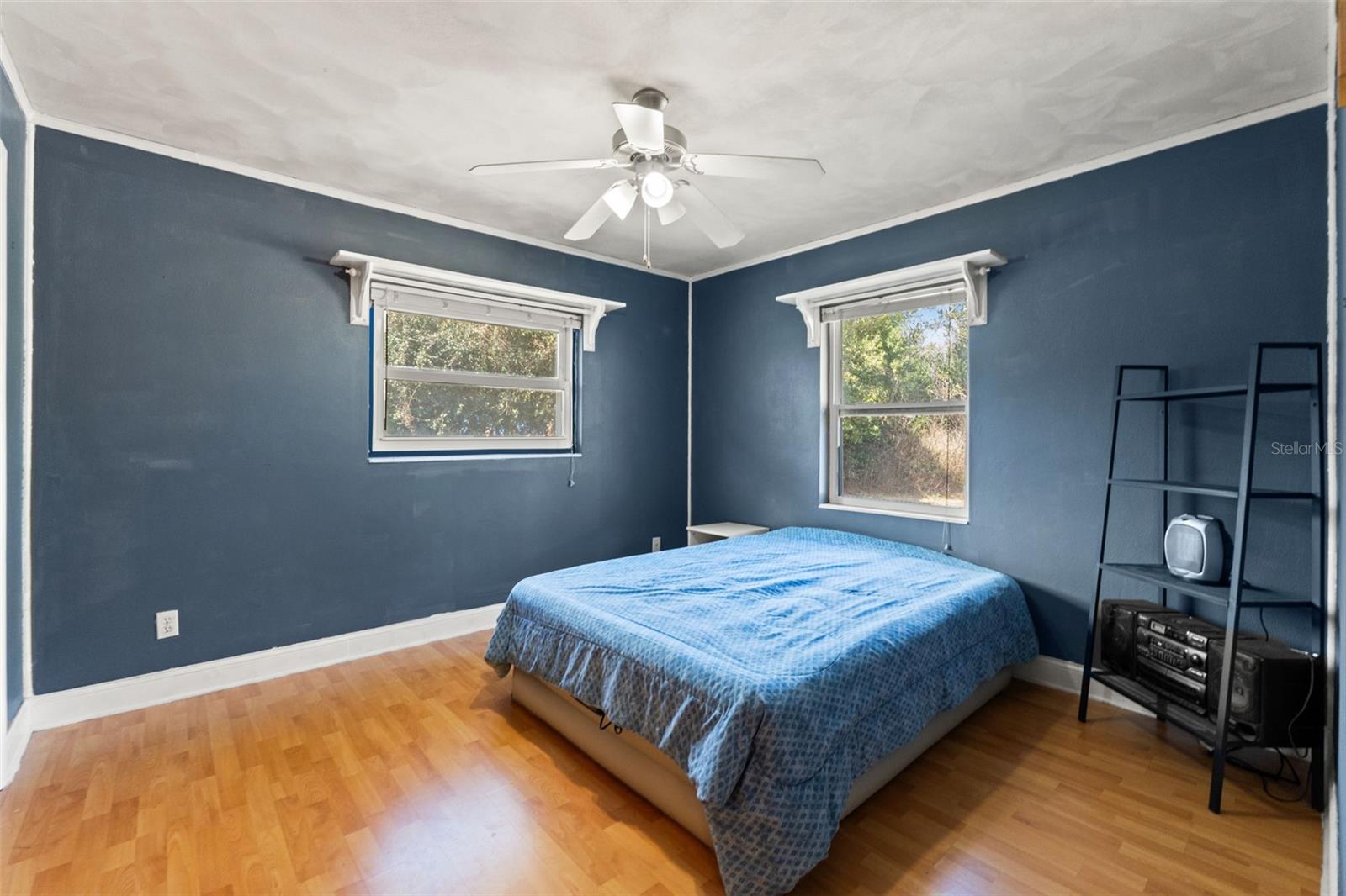 W7883438 Property Photo