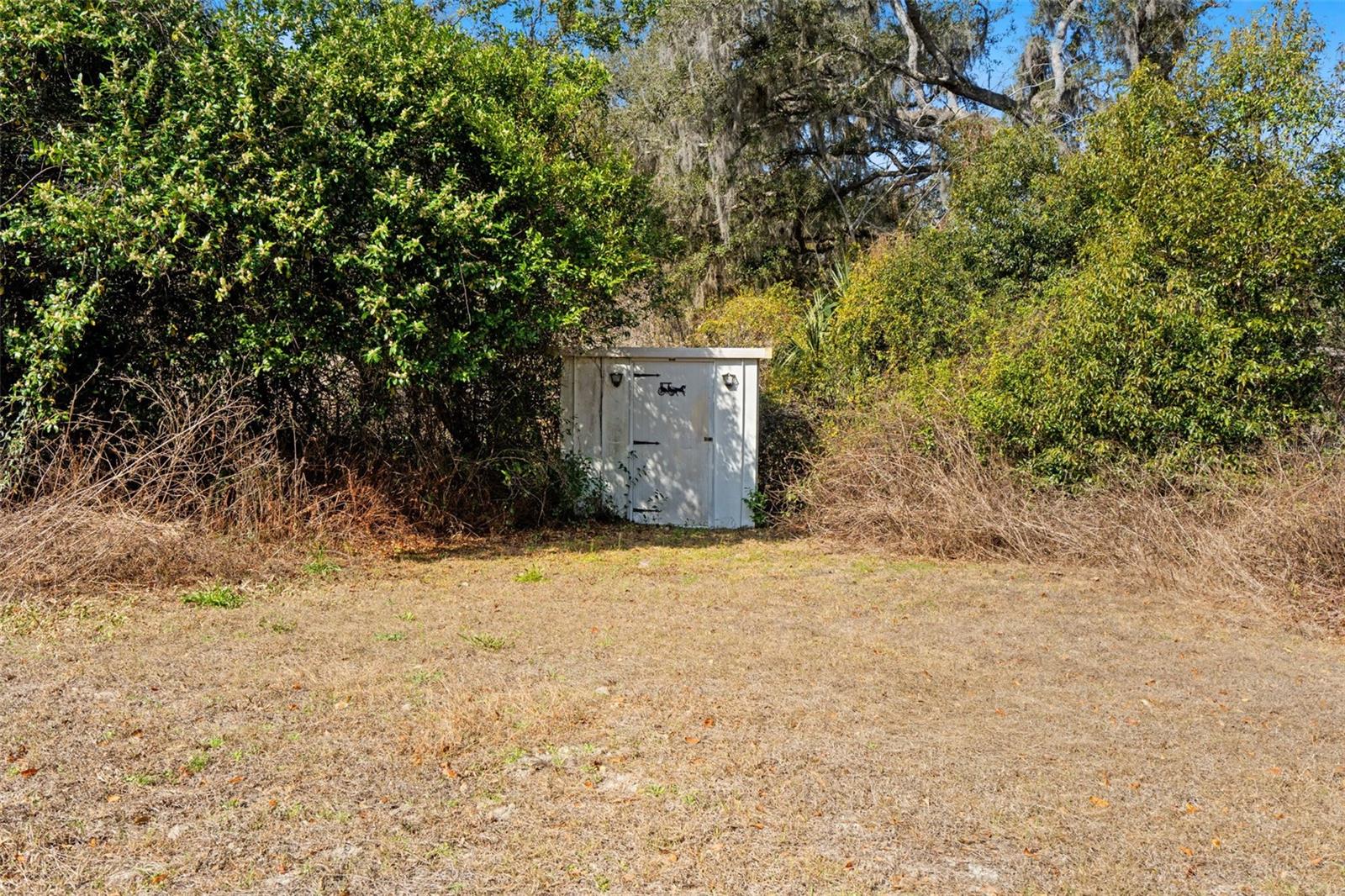 W7883438 Property Photo