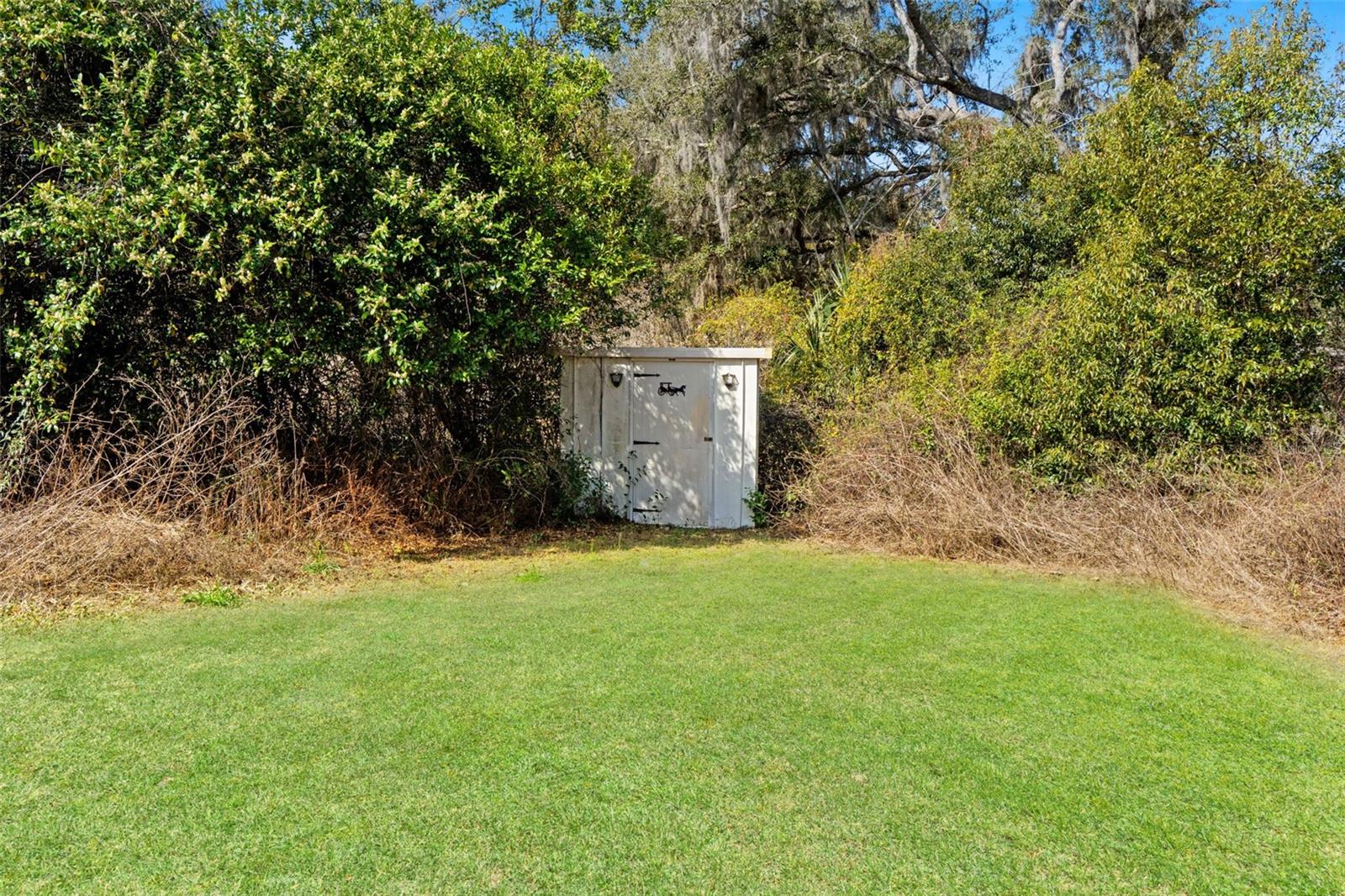 W7883438 Property Photo