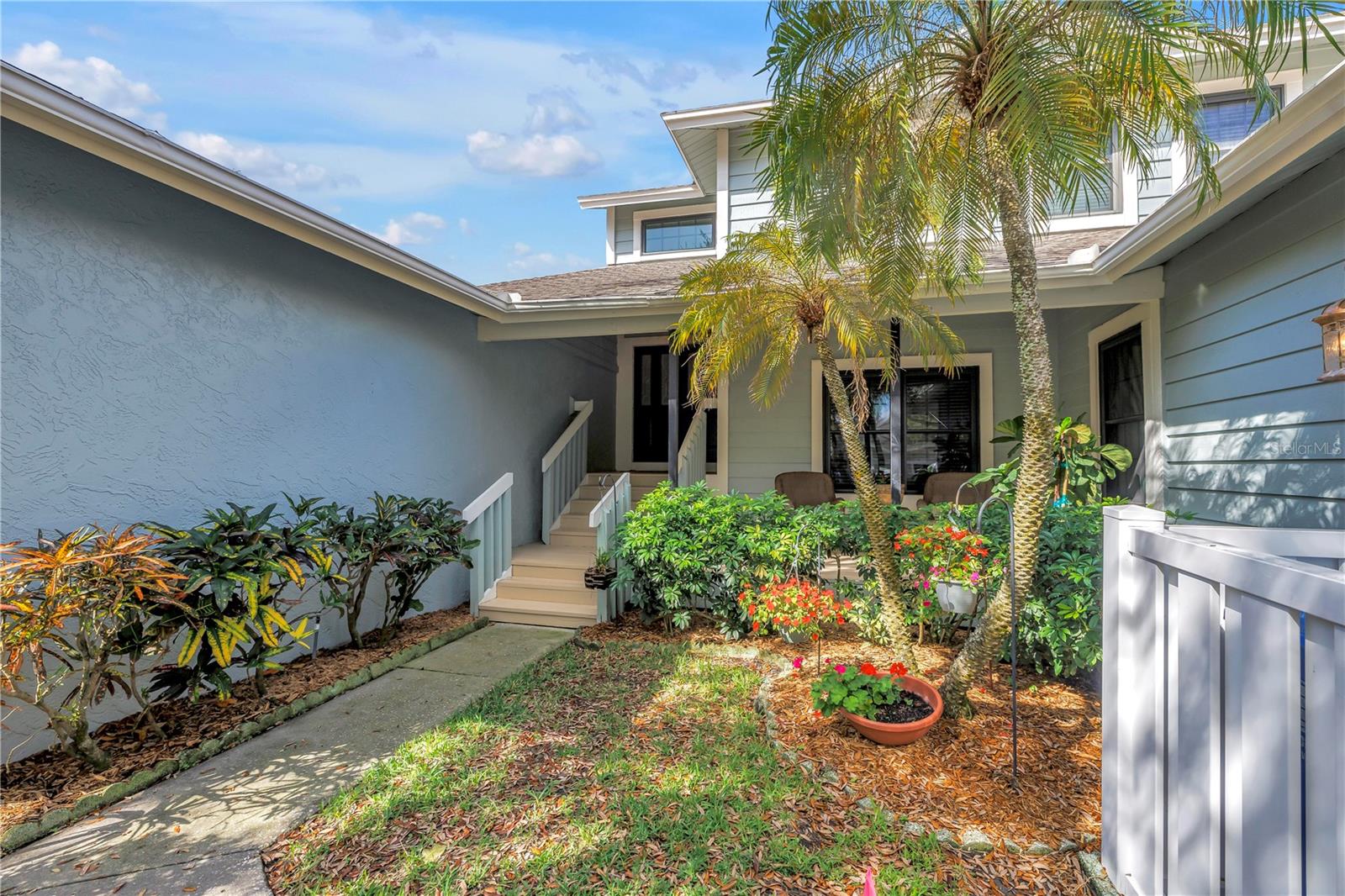 812 AMELIA CT NE, ST PETERSBURG, FL, 33702