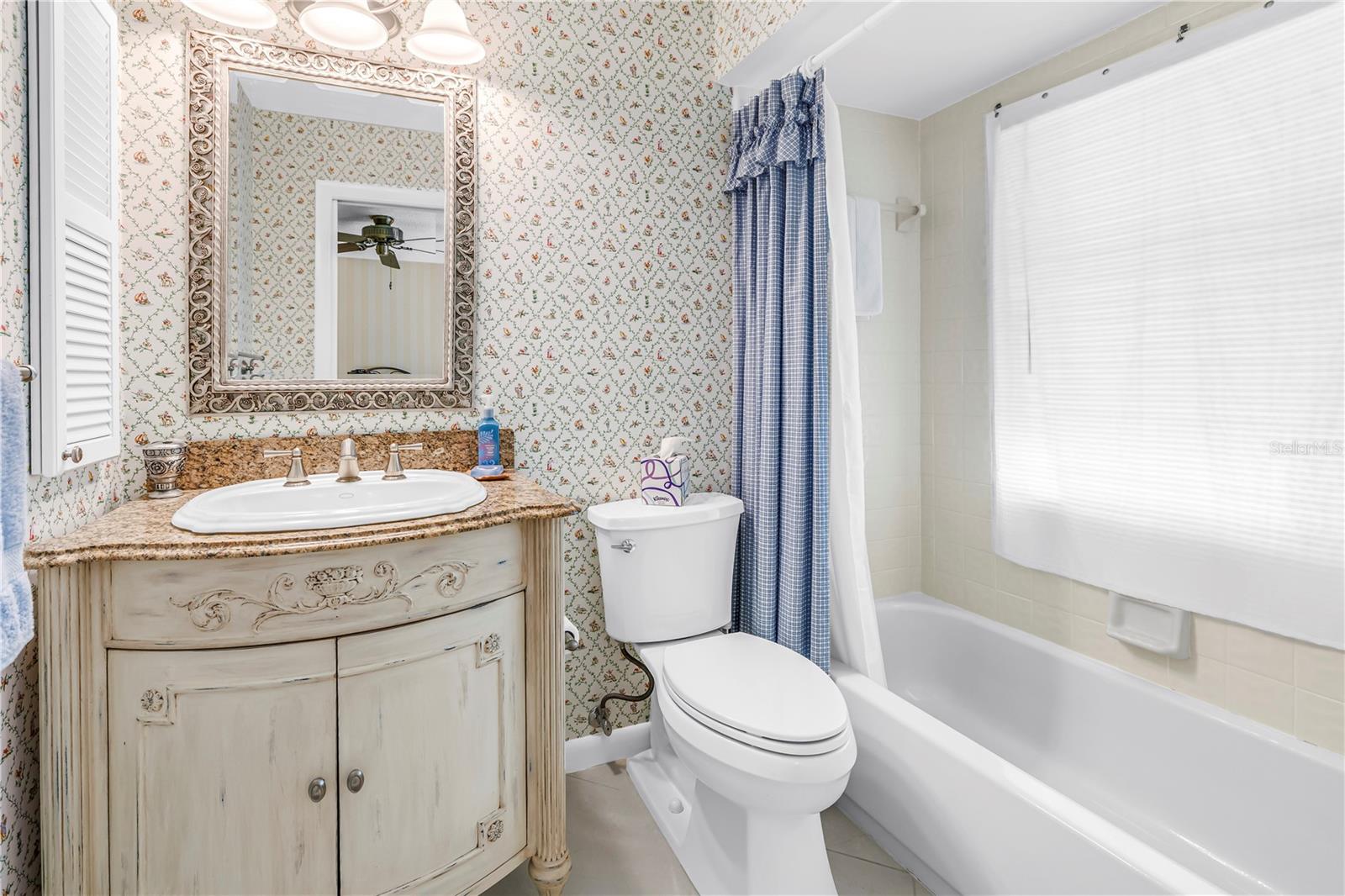 812 AMELIA CT NE, ST PETERSBURG, FL, 33702