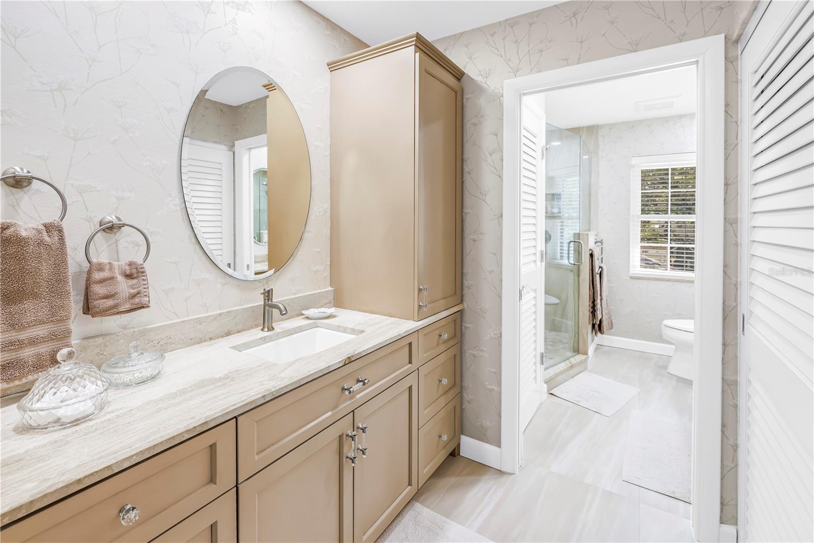 812 AMELIA CT NE, ST PETERSBURG, FL, 33702