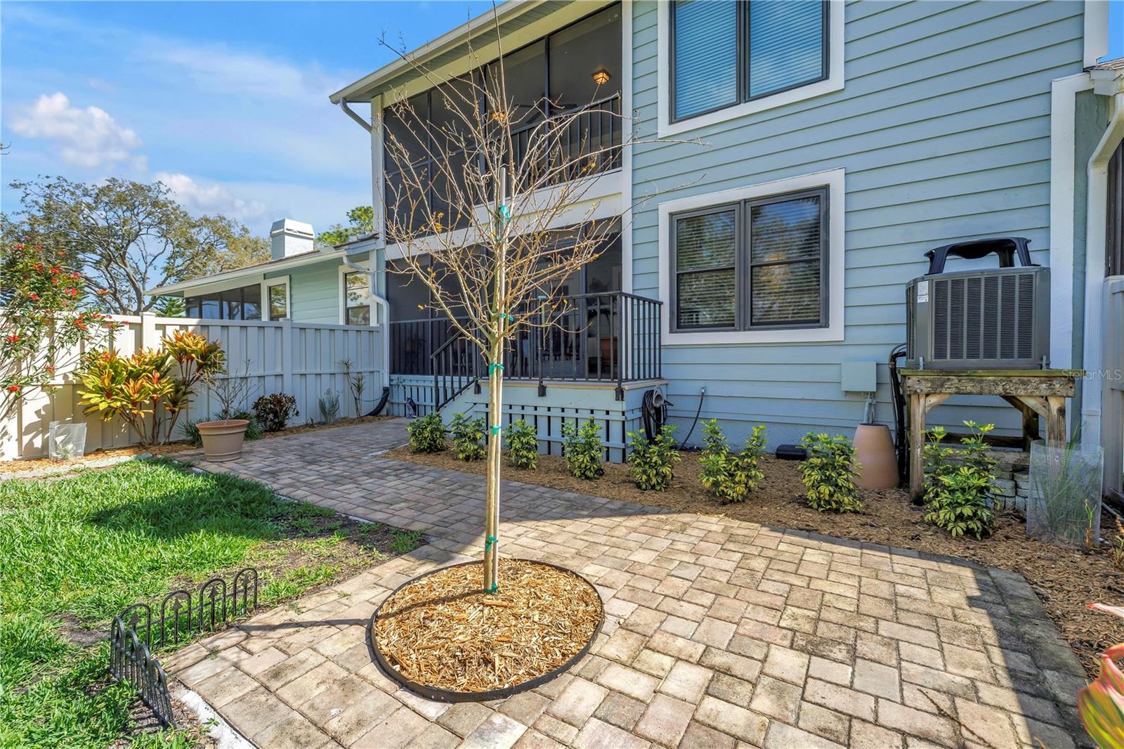812 AMELIA CT NE, ST PETERSBURG, FL, 33702