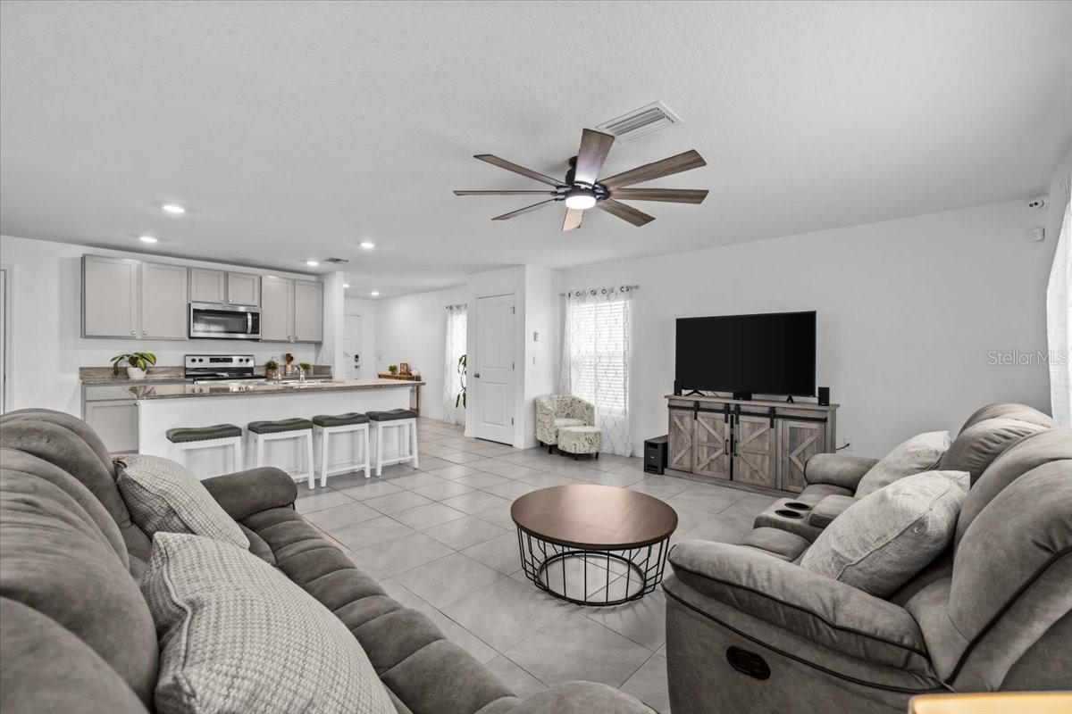 12148 WHITE CYPRESS PL, RIVERVIEW, FL, 33569