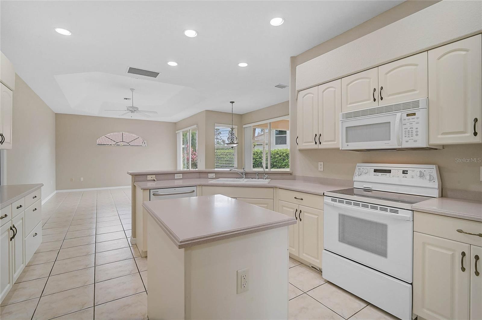 4356 CORSO VENETIA BLVD, VENICE, FL, 34293