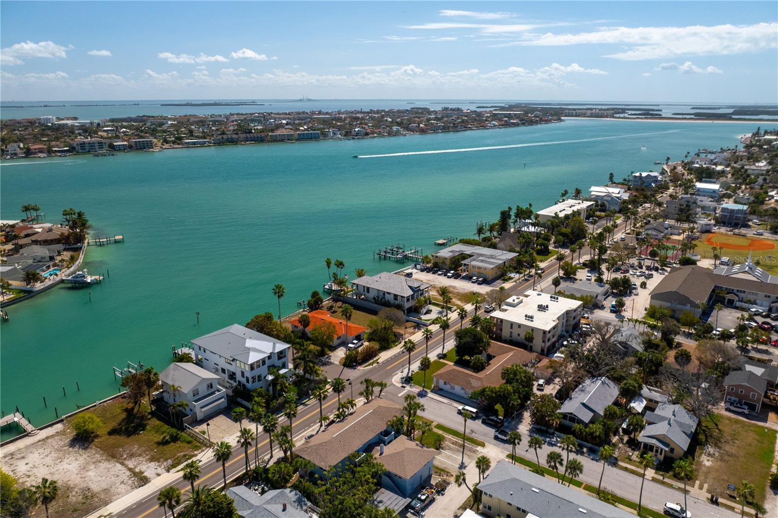 TB8481141 Property Photo