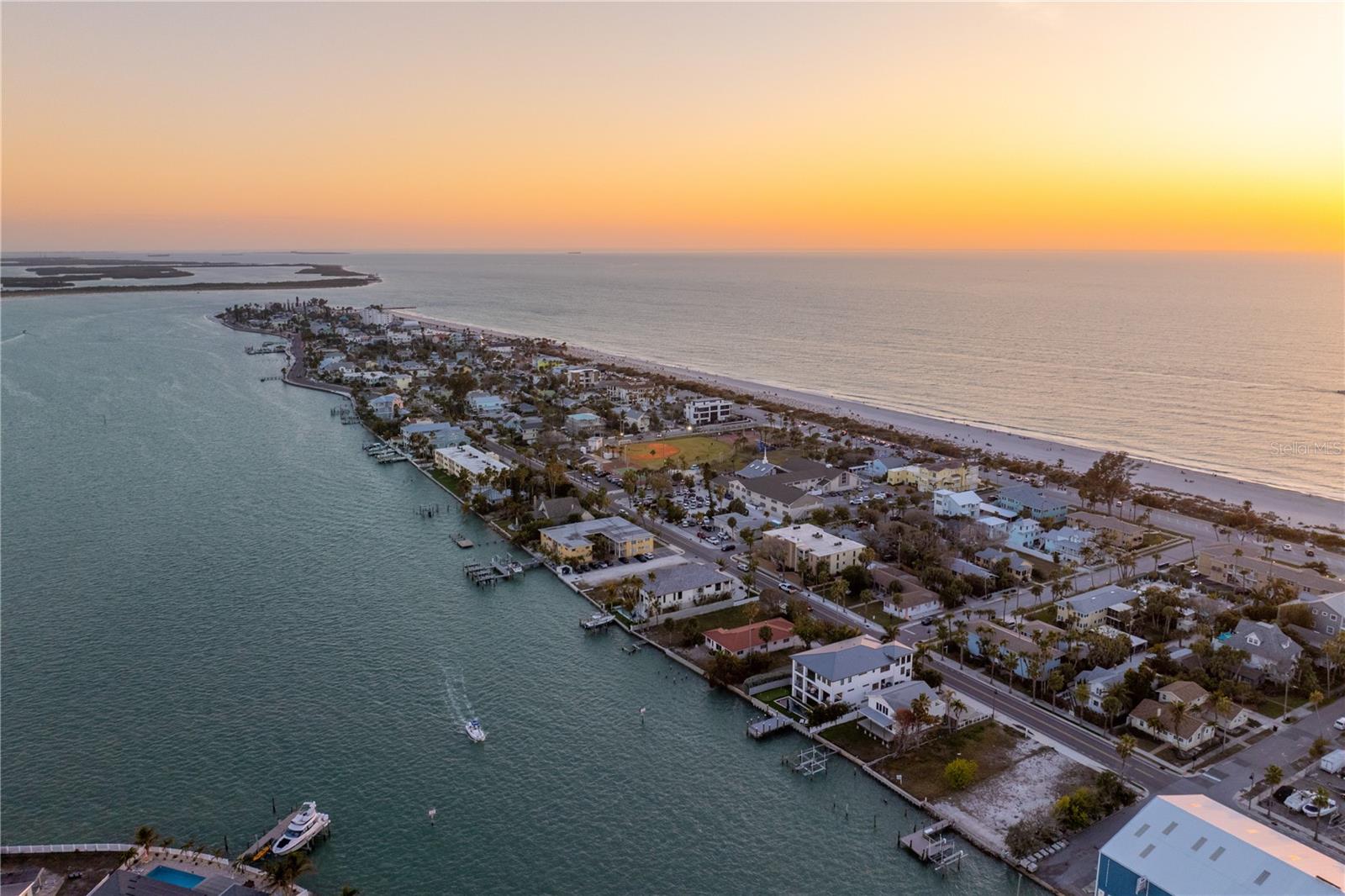 TB8481141 Property Photo