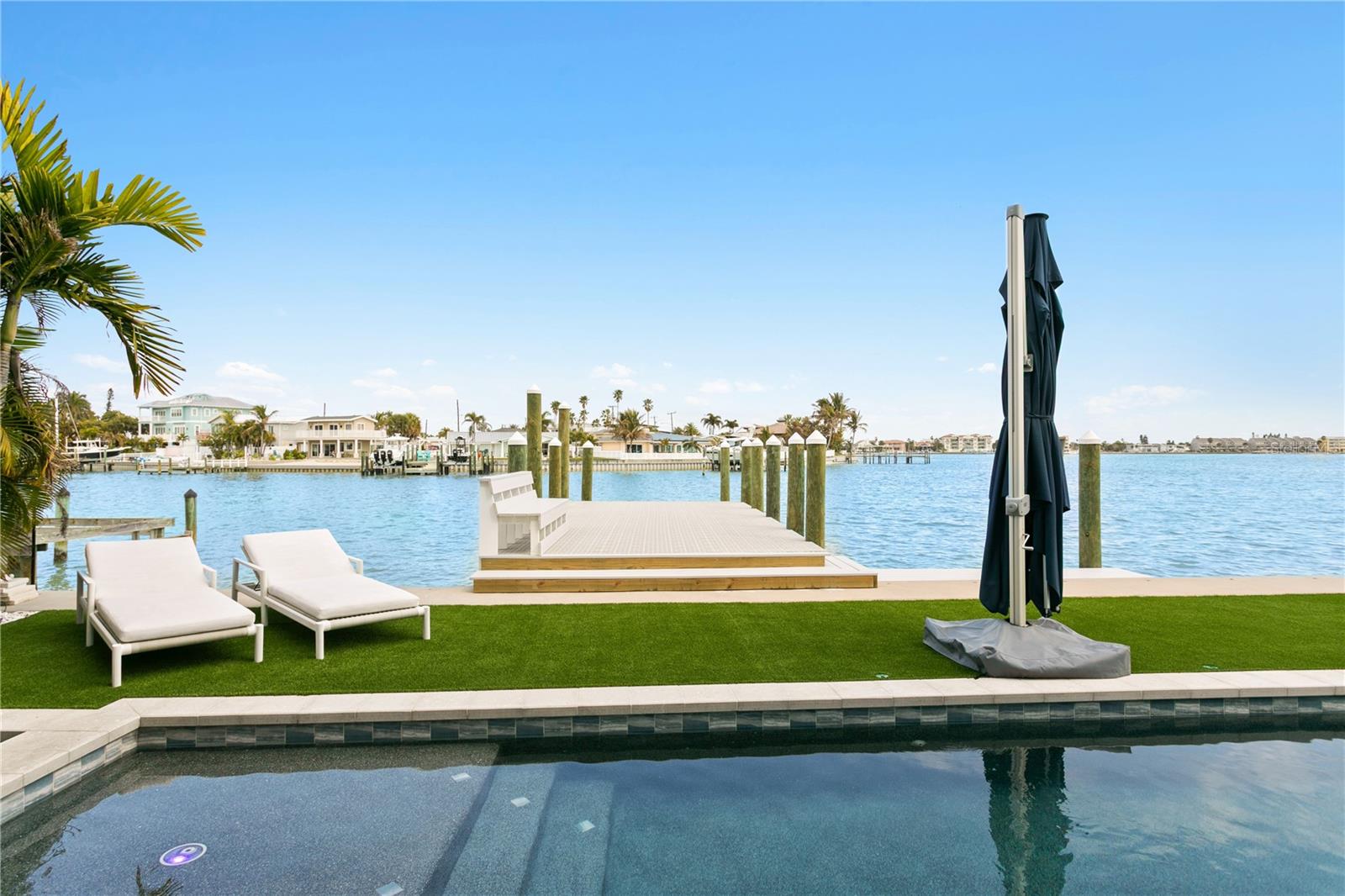 TB8481141 Property Photo