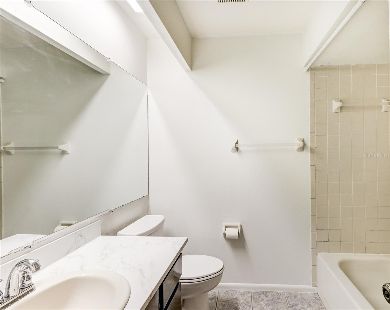 16107 COUNTRY CROSSING DR, TAMPA, FL, 33624