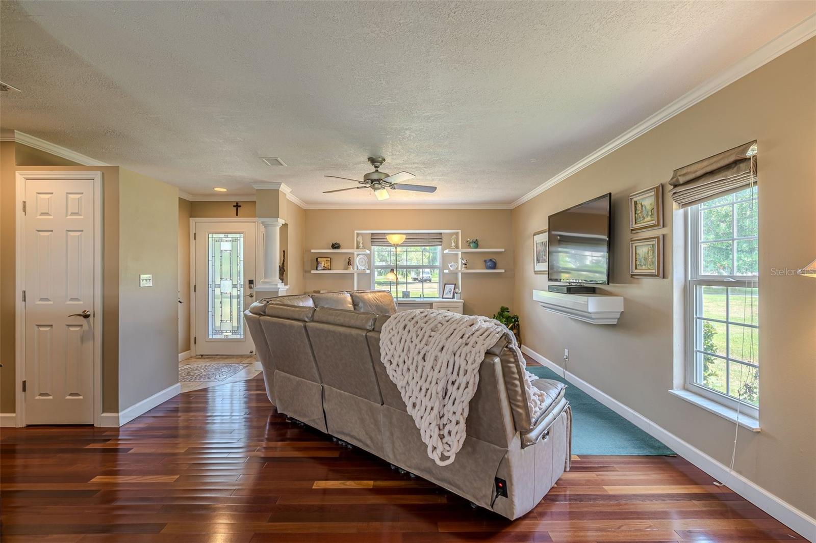 720 SHORE DR, KISSIMMEE, FL, 34744