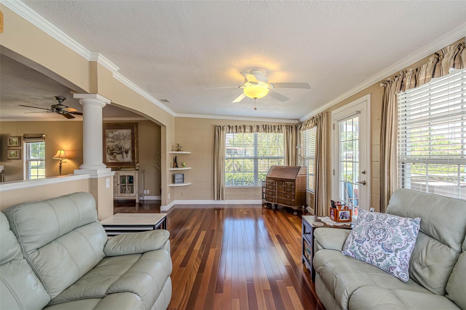 720 SHORE DR, KISSIMMEE, FL, 34744