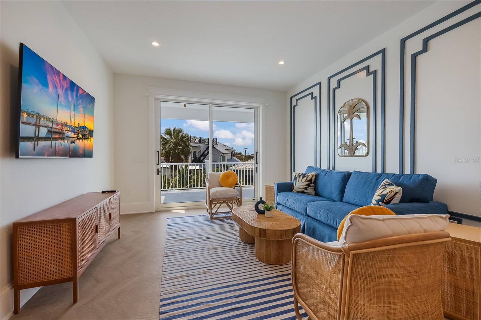 227 S HARBOR DR, HOLMES BEACH, FL, 34217