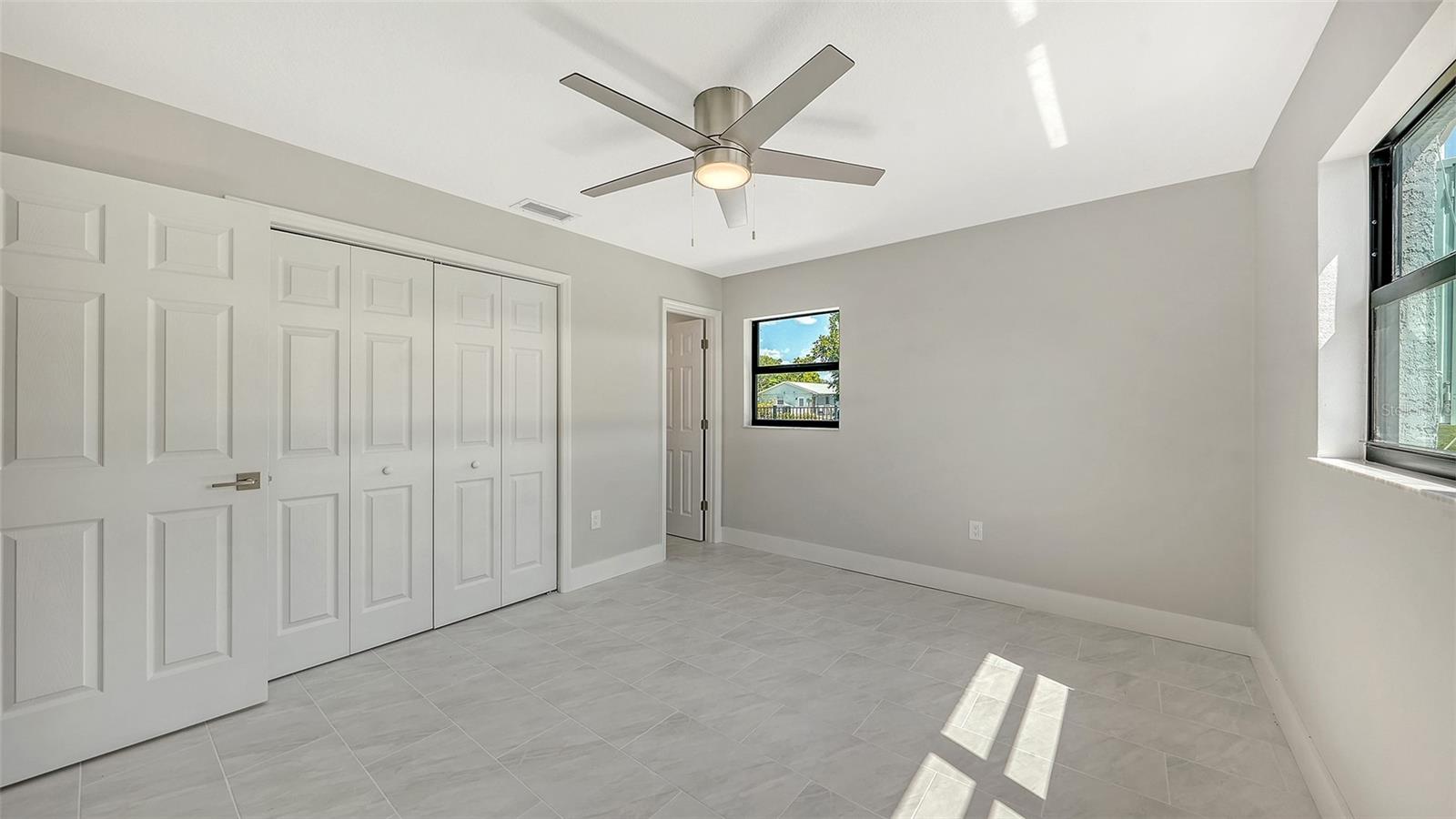 923 69TH ST NW, BRADENTON, FL, 34209