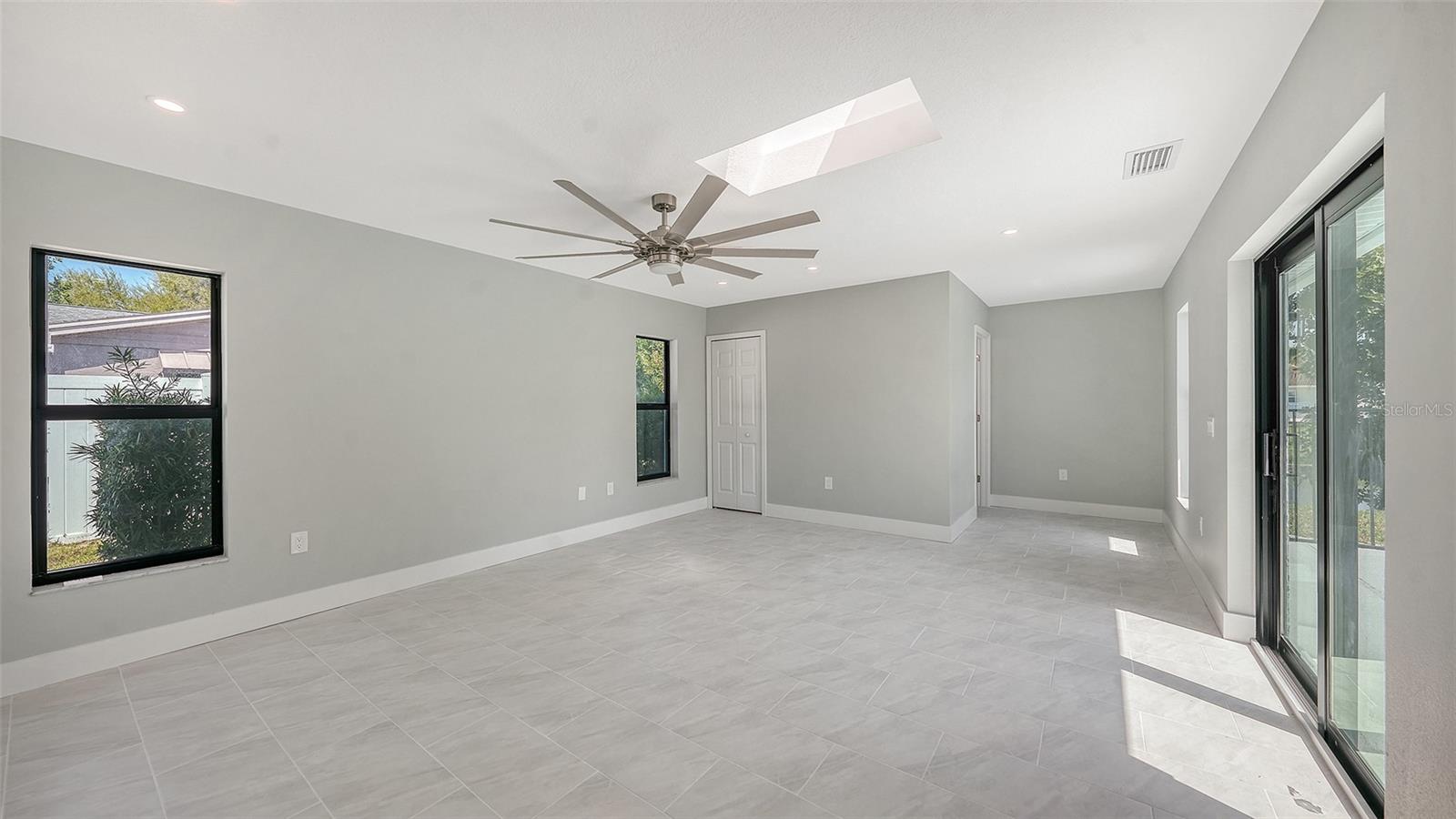 923 69TH ST NW, BRADENTON, FL, 34209