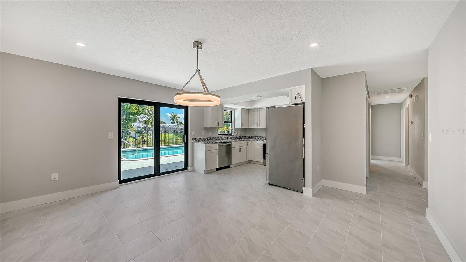 923 69TH ST NW, BRADENTON, FL, 34209
