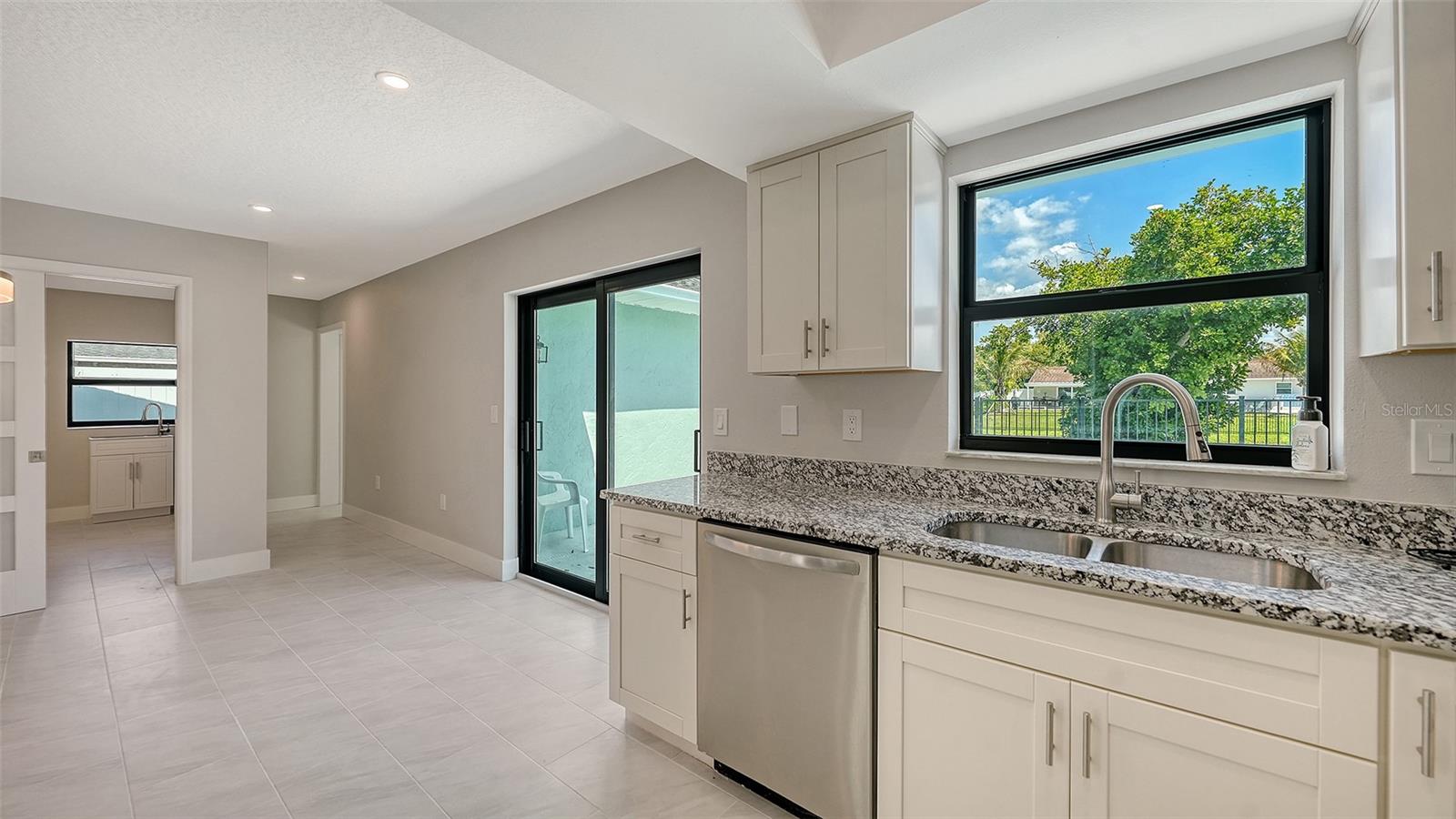 923 69TH ST NW, BRADENTON, FL, 34209