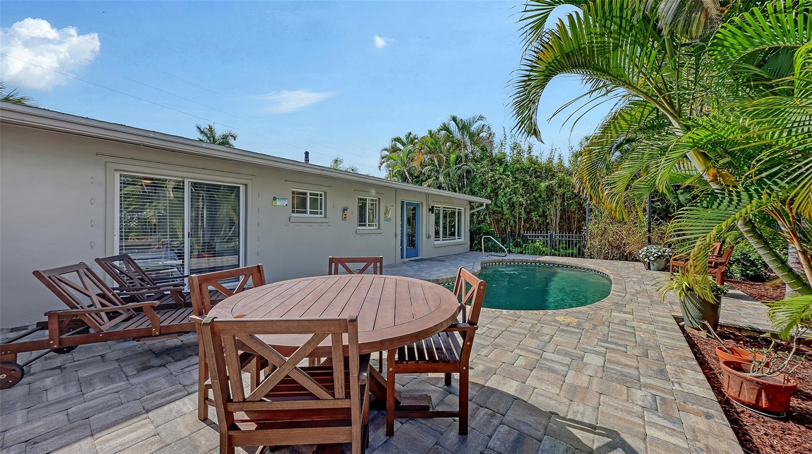 628 W OLYMPIA AVE, PUNTA GORDA, FL, 33950