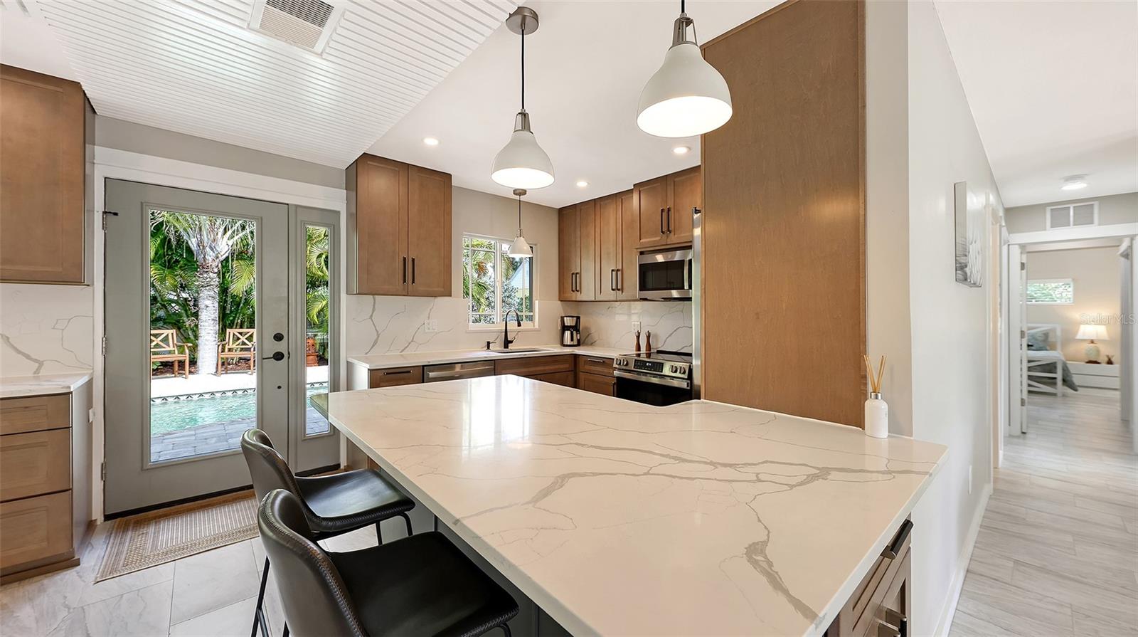 628 W OLYMPIA AVE, PUNTA GORDA, FL, 33950