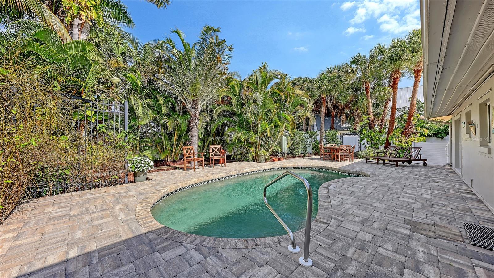 628 W OLYMPIA AVE, PUNTA GORDA, FL, 33950