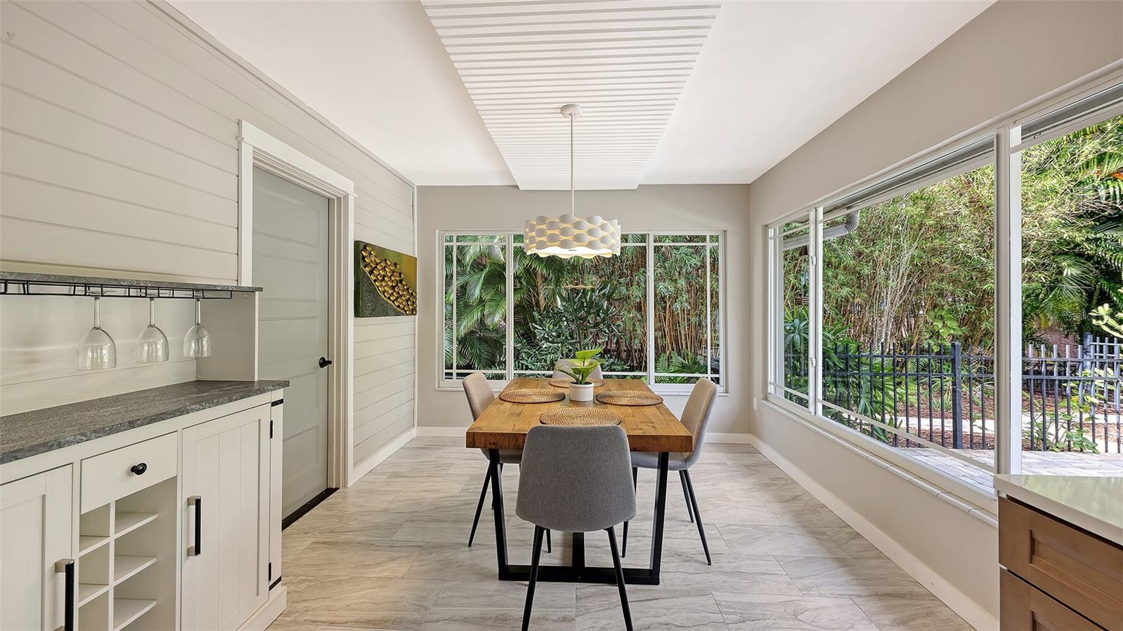 628 W OLYMPIA AVE, PUNTA GORDA, FL, 33950