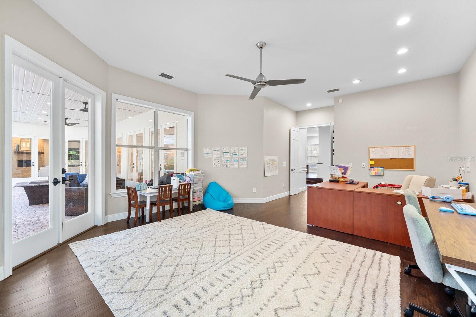 6413 MACLAURIN DR, TAMPA, FL, 33647