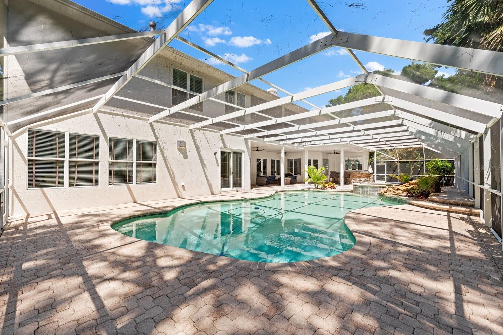 6413 MACLAURIN DR, TAMPA, FL, 33647