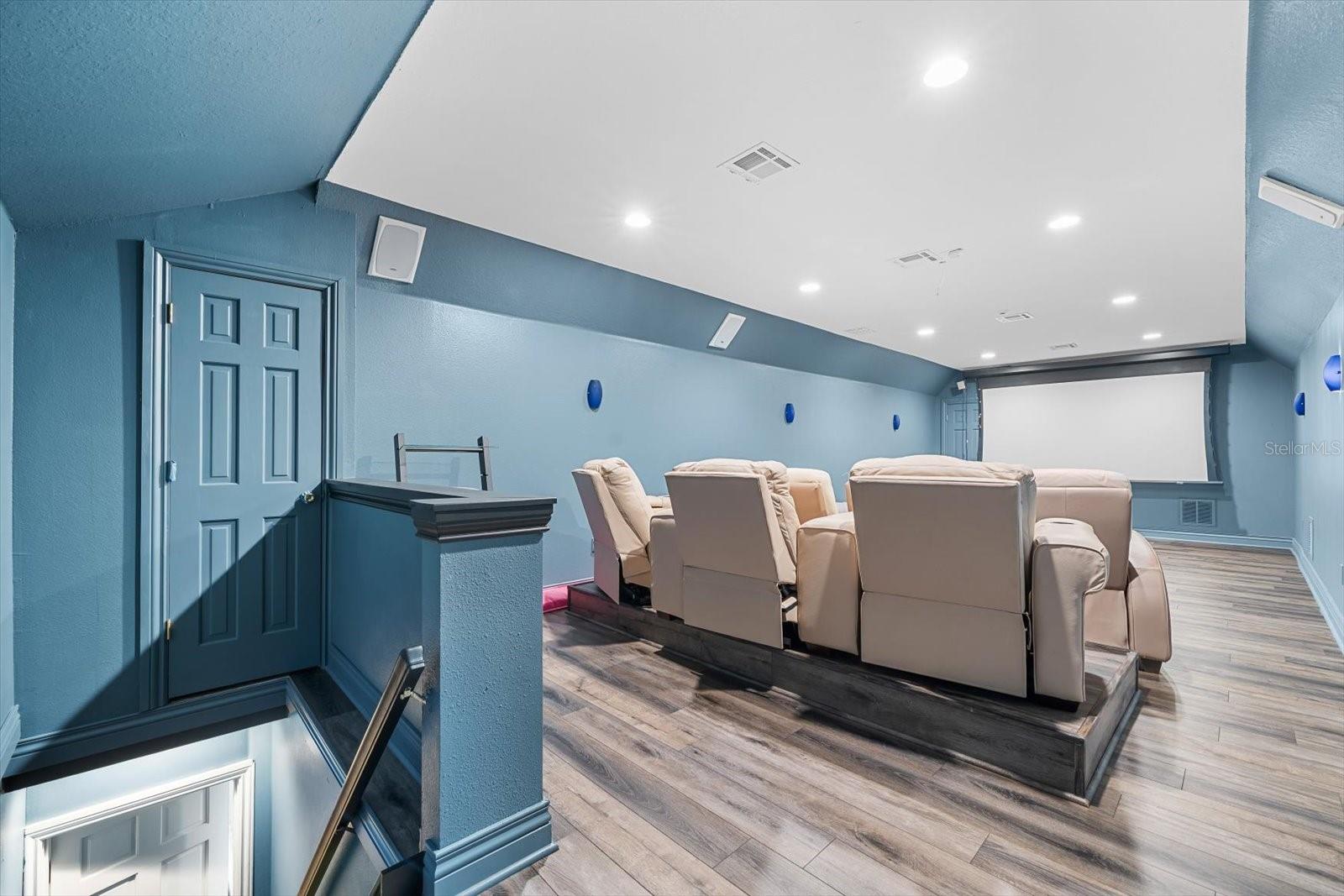 6413 MACLAURIN DR, TAMPA, FL, 33647