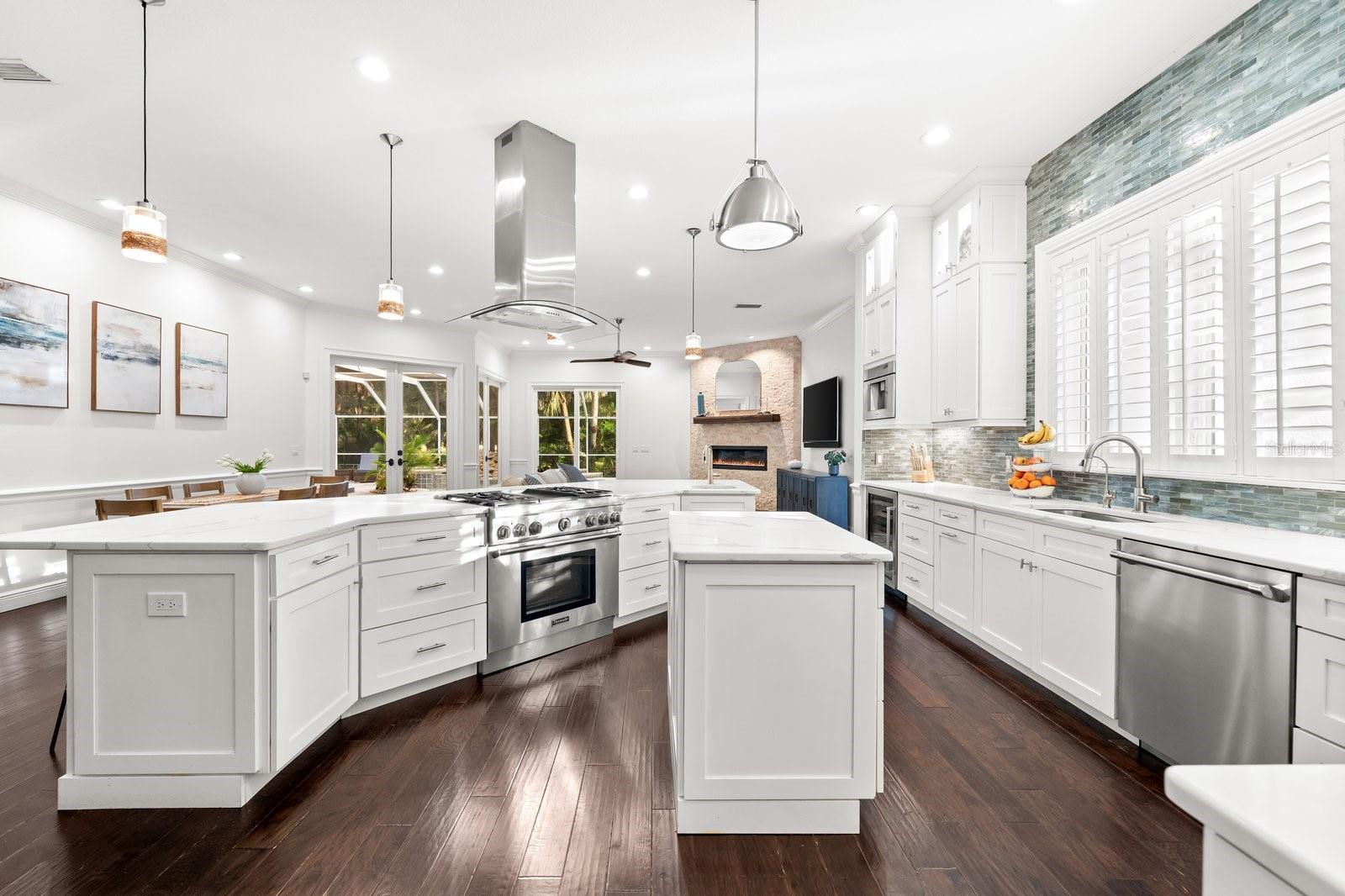 6413 MACLAURIN DR, TAMPA, FL, 33647