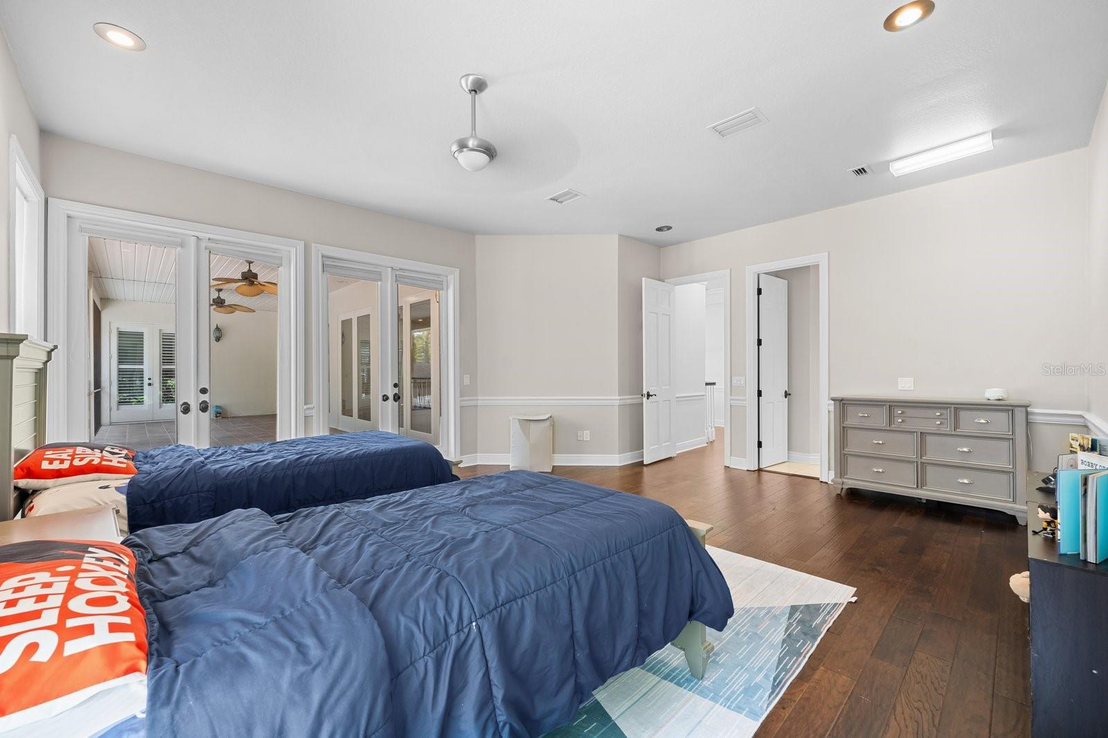 6413 MACLAURIN DR, TAMPA, FL, 33647