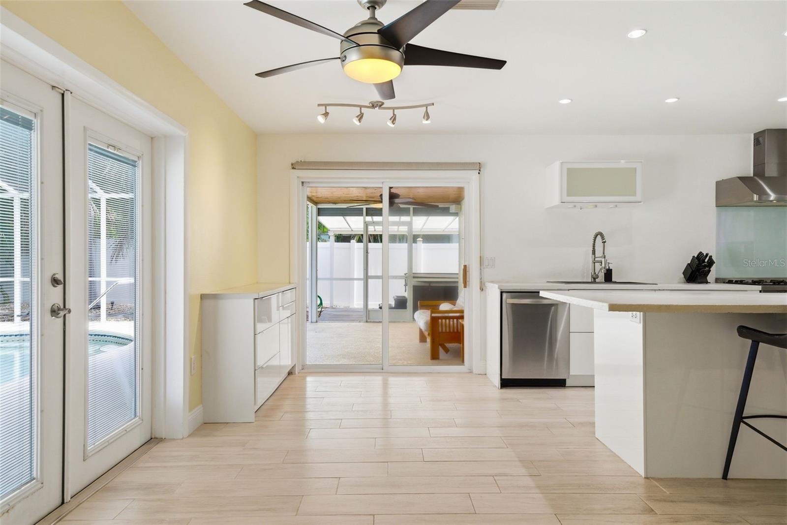 2008 39TH ST W, BRADENTON, FL, 34205